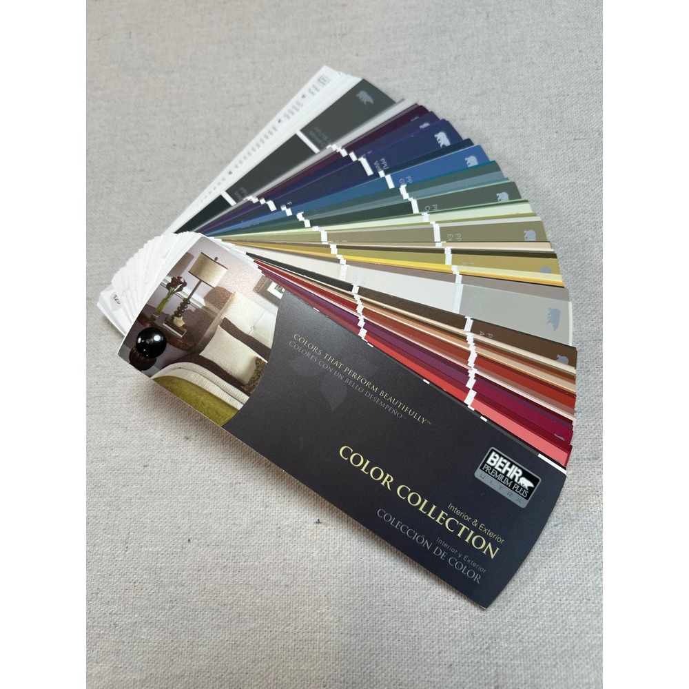 Behr Premium Plus Ultra Color Collection Paint Swatch Fan Deck FD-PPU-375